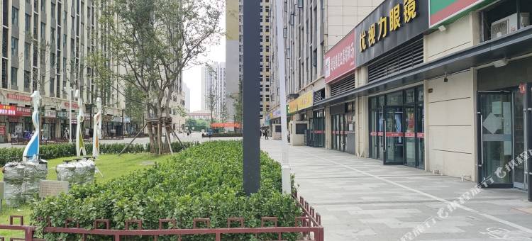 郑州乐佳观影酒店(汇泉西悦城店)图片