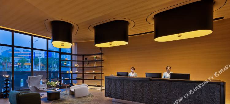 隐程酒店(德思勤广场汇金天虹购物中心店)图片