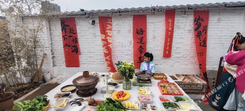 遇喜·山居民宿(洛邑古城丽景门十字街店)图片