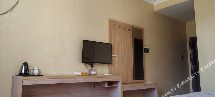 怡然宾馆(岚皋客运站店)图片