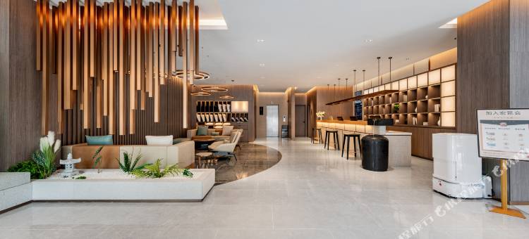 朗丽兹酒店(呼和浩特大召寺店)图片