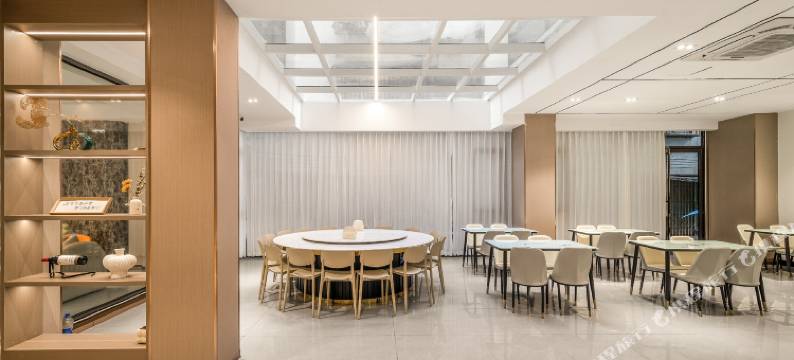 山韵忆梦美宿(阳朔西街漓江店)图片