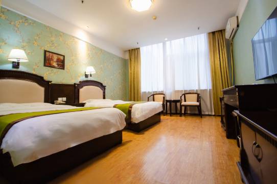 咸阳亿隆商务酒店(团结路店)