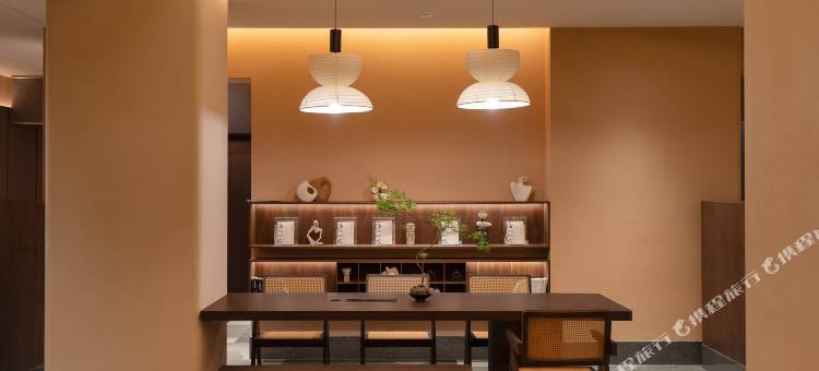 中卫鼓楼步行街亚朵酒店图片