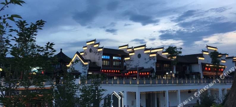 逸云酒店(丽水学院万地广场店)图片