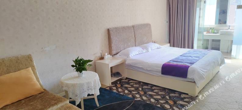 香水百合酒店(资阳苌弘广场地铁站店)图片