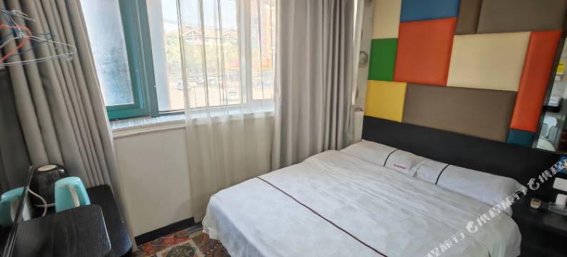 上海聚沁园假日旅馆图片