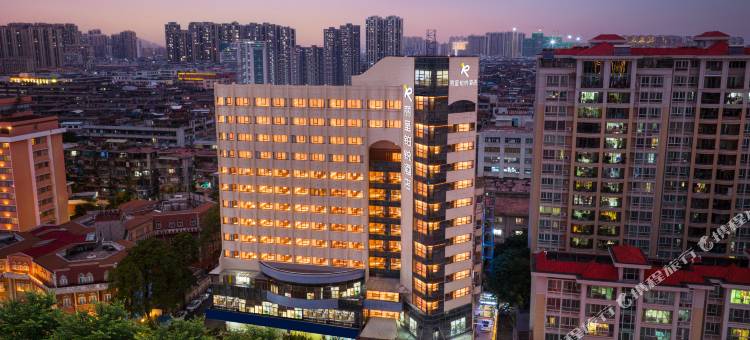 丽呈铂锐酒店(汕头万象城龙眼南路美食街店)图片