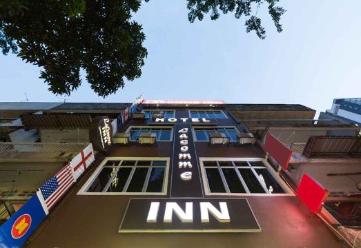 Lacomme Inn Hotel Overview