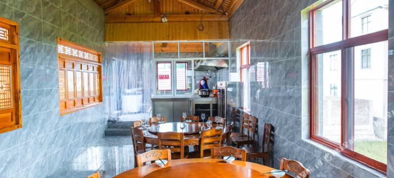 鹤庆花溪雅筑民宿图片