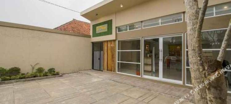 红色伙伴卡拉瓦奇埃尔迪亚伊斯兰酒店(El Dhiya Syariah)图片