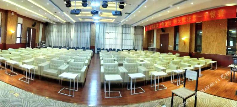 平山喜来客酒店(县政府店)图片