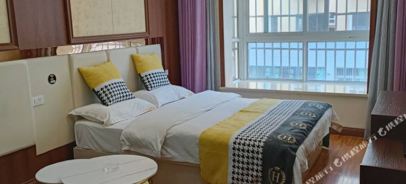 纳雍馨芸主题酒店图片