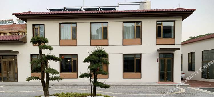 塔山·伴月湾大酒店(威海半月湾猫头山店)图片