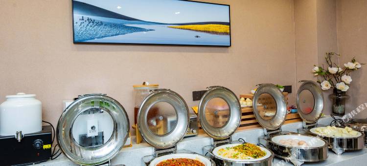 柏曼酒店(西安钟楼地铁站回民街店)图片