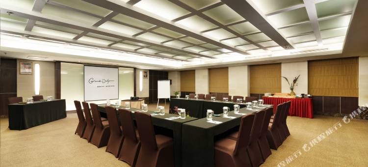 万隆布拉加达丰大酒店(Grand Dafam Braga Bandung)图片