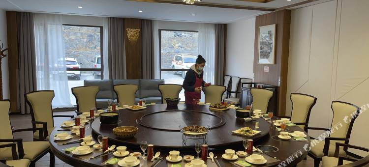 道孚八美四方缘酒店图片