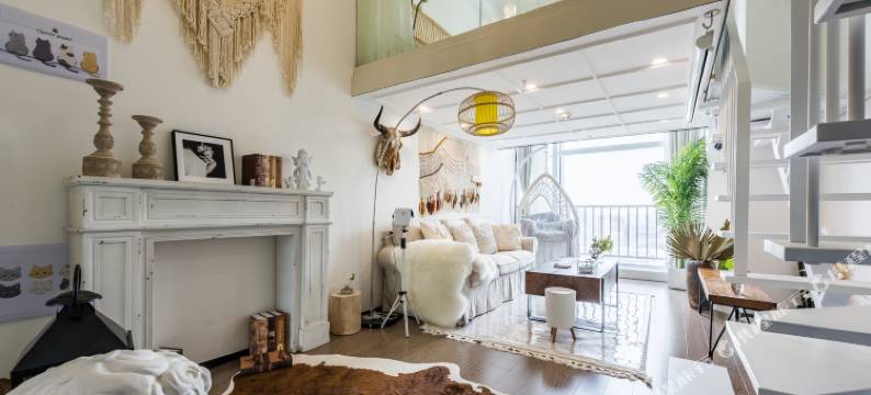 GS高空设计师自助酒店(成都人民北路店)图片