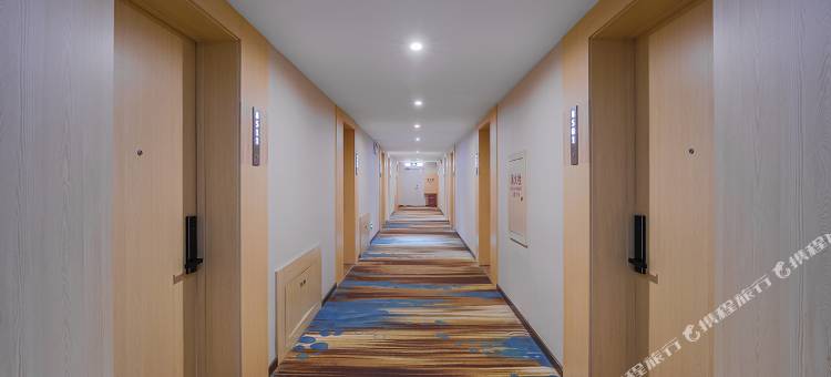 维也纳智好酒店(青岛城阳区正阳中路地铁站店)图片