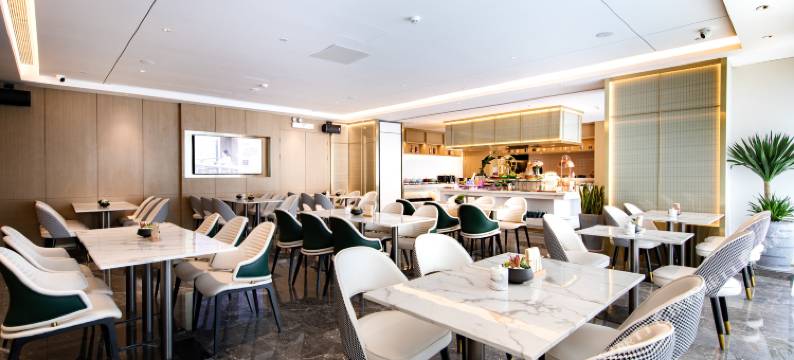 深圳前海宝安中心亚朵酒店图片