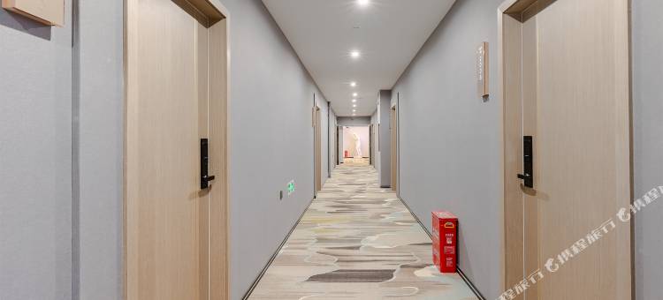 花美时酒店(成都青白江万达广场店)图片