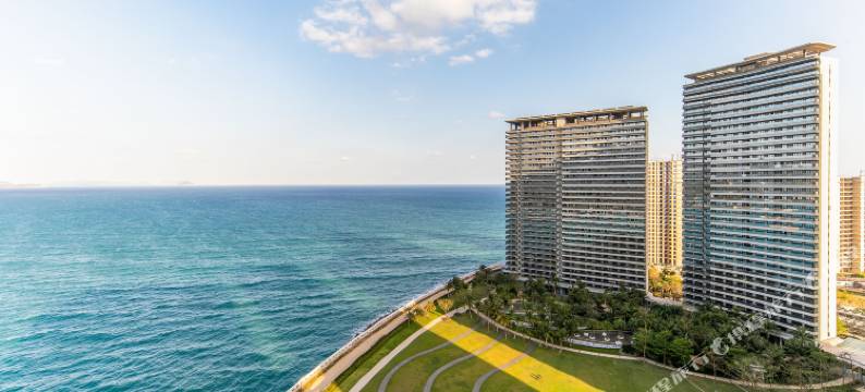 爱上浪花冲浪海景公寓(万宁融创日月湾店)图片