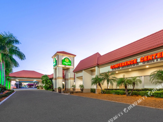 克利尔沃特中心拉昆塔温德姆酒店