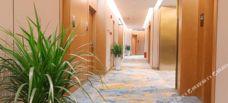 铂金大酒店(宣汉宏帆巴人广场店)图片