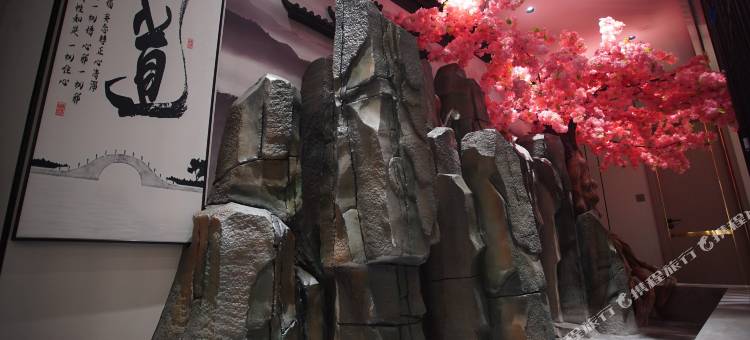 阿鲁科尔沁旗凯泊商务酒店图片