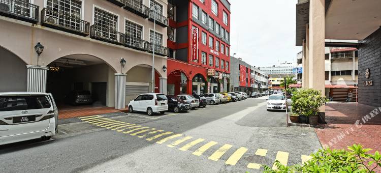 OAK联排别墅酒店MRC马六甲拉雅(Townhouse Oak Hotel Mrc Melaka Raya)图片