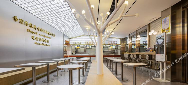 福兰居酒店(兴山高铁站店)图片