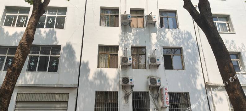 耿马诚洁宾馆图片