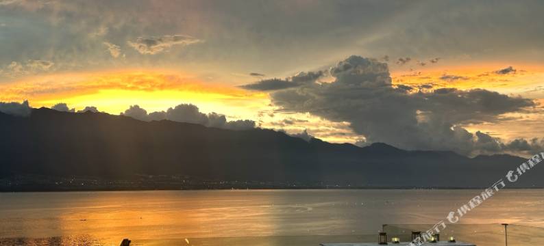 大理喜乐海景民宿(大理机场店)图片