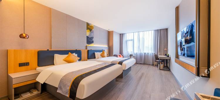 如家商旅酒店(昭通镇雄亿联国际商贸城店)图片