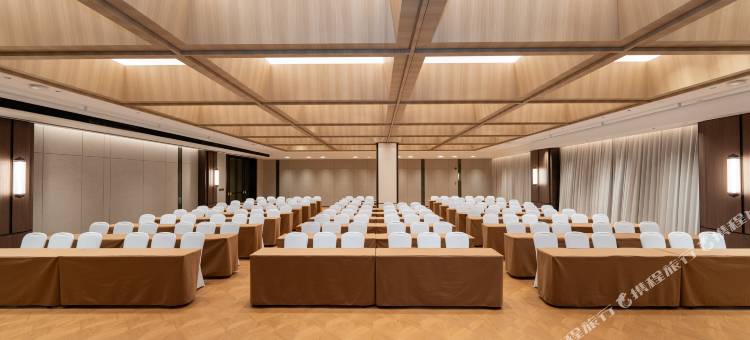 襄阳东站万达美华酒店图片