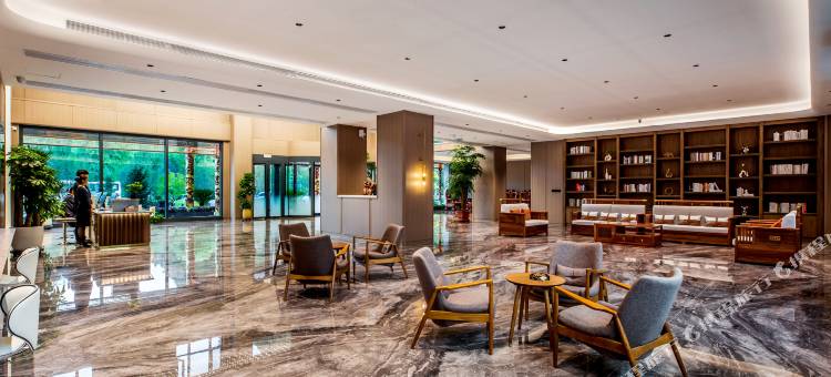 承德院子假日酒店(避暑山庄店)图片