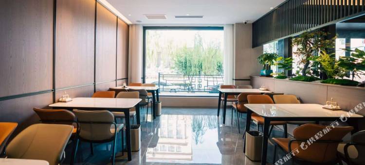 怀远国际酒店(榆林横山区迎宾路店)图片