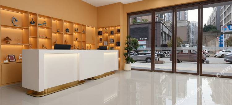浩玥酒店(威宁草海北坡生态公园店)图片