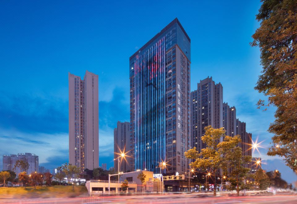凯里亚德酒店(长沙环保科技园店)外景图