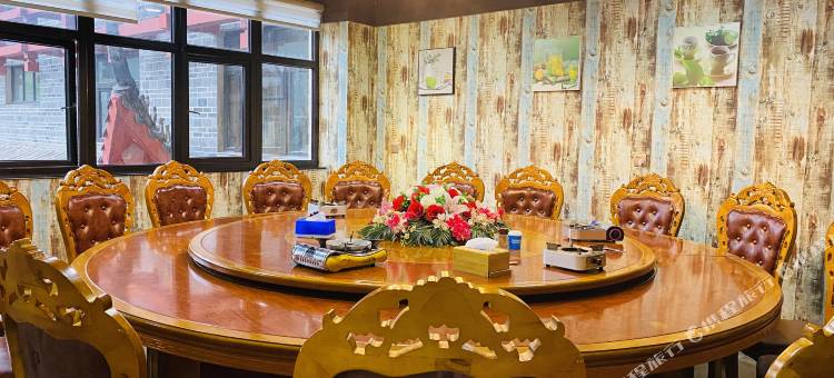 鹤峰华瑞大酒店图片