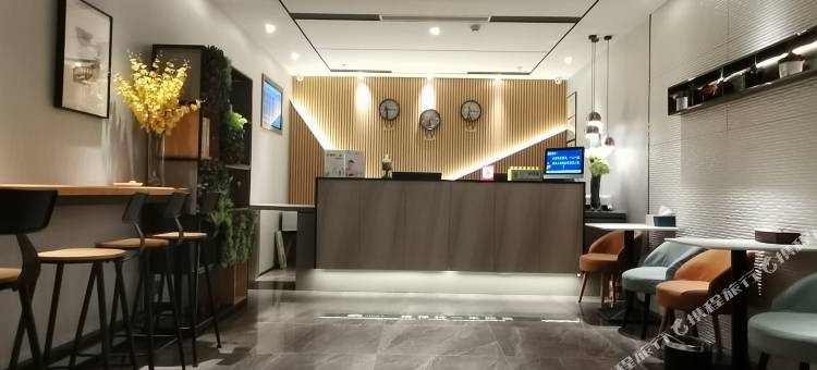 如家睿柏·云酒店(台前建德商业广场店)图片