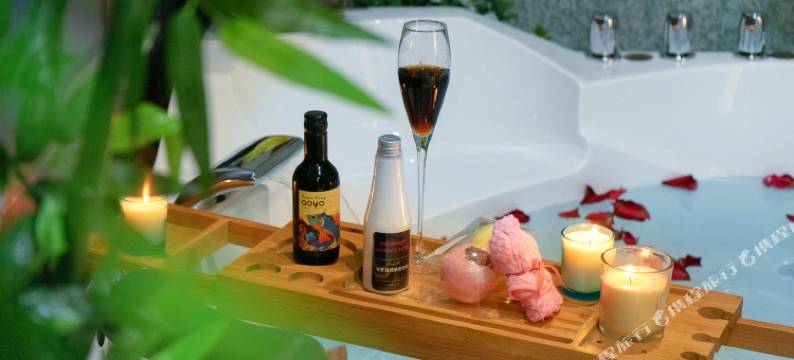 拙雅度假温泉山墅(腾冲和顺古镇陷河湿地店)图片