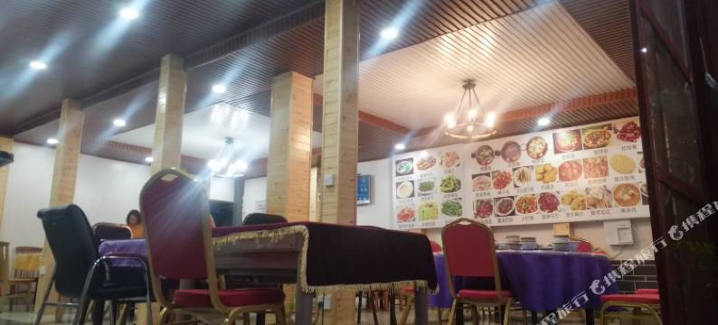 抚仙湖得月楼酒店(禄充风景区店)图片