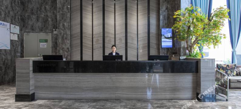 雅斯特美途酒店(人信汇白云路店)图片