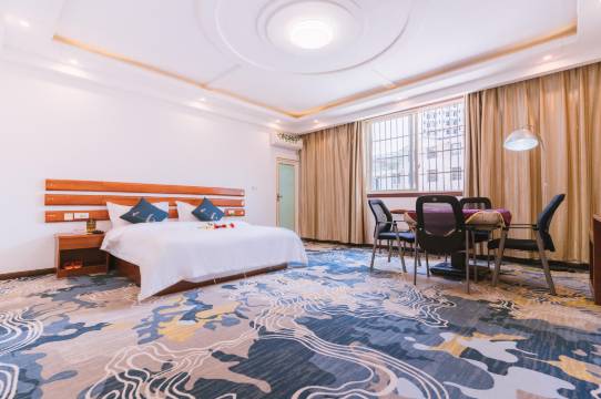 赛菲尔商务酒店(贵阳白云店)