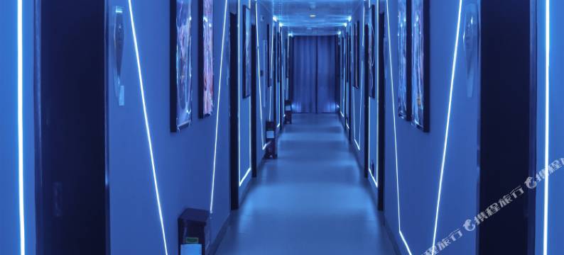 荆门黑鲨电竞酒店图片