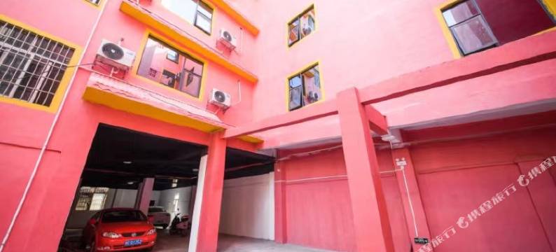 华娜智能酒店(拉堡店)图片