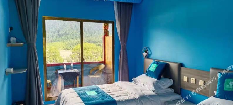 波密七彩行馆(古乡湖景区店)图片