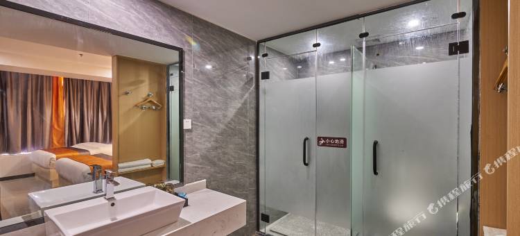 苍海轻雅酒店(梧州高铁南站店)图片