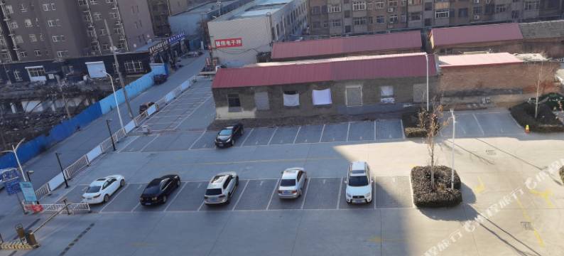 沅弘商务酒店(任丘悦都汇店)图片